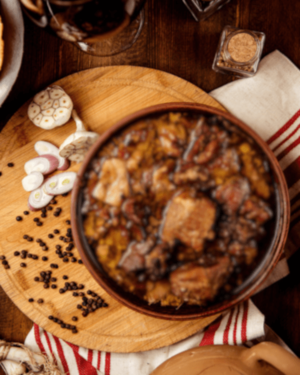 Falda de Cordero al Ajillo